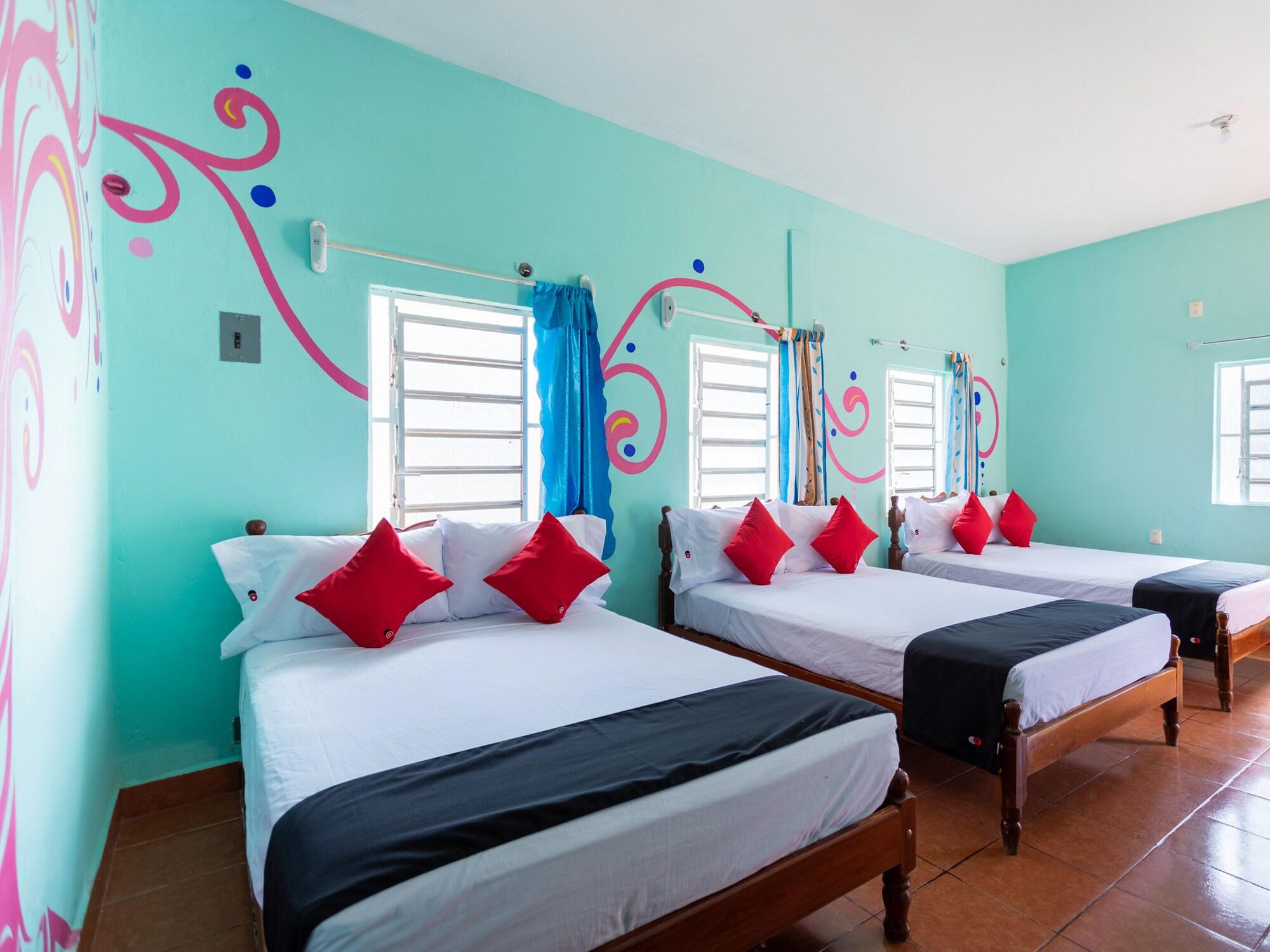 Hotel Hacienda בקאלאר מראה חיצוני תמונה