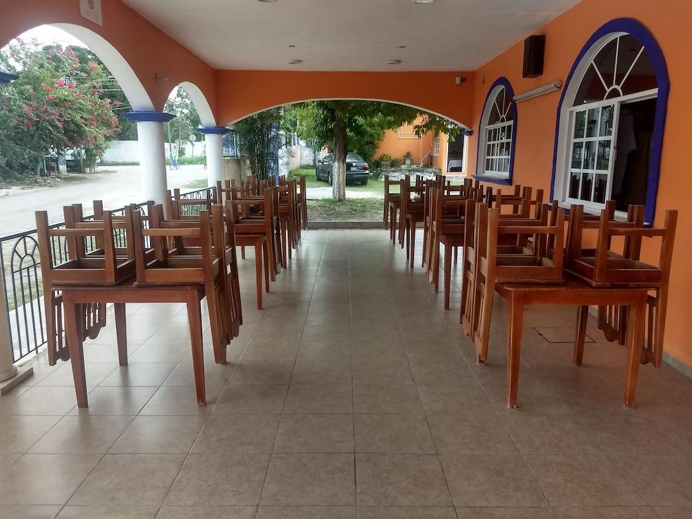 Hotel Hacienda בקאלאר מראה חיצוני תמונה