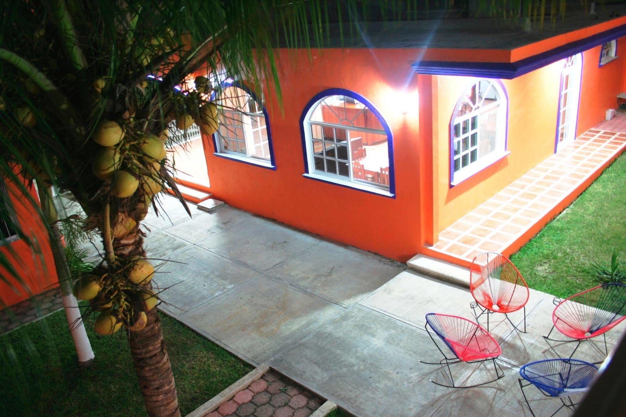 Hotel Hacienda בקאלאר מראה חיצוני תמונה