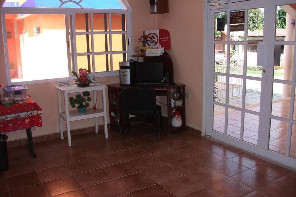 Hotel Hacienda בקאלאר מראה חיצוני תמונה